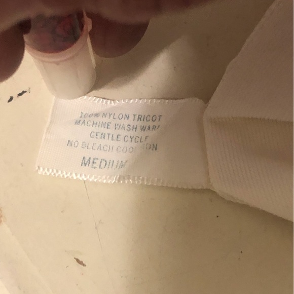 Vintage 1960s Tricot Candlelight Half Slip by Kayser Size Medium Made in USA - Picture 5 of 8